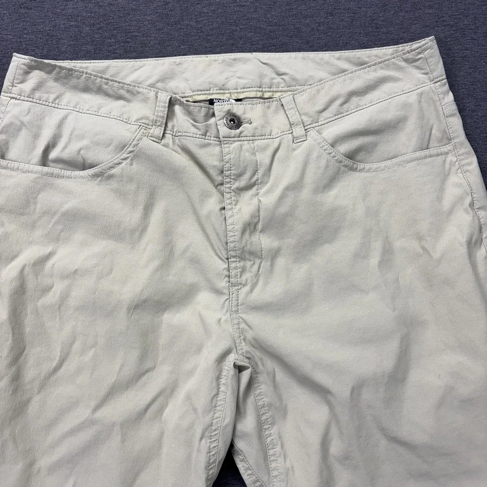 The North Face Pants Mens 36x31 Beige Nylon Stretch Hiking Travel Khaki Chino‎